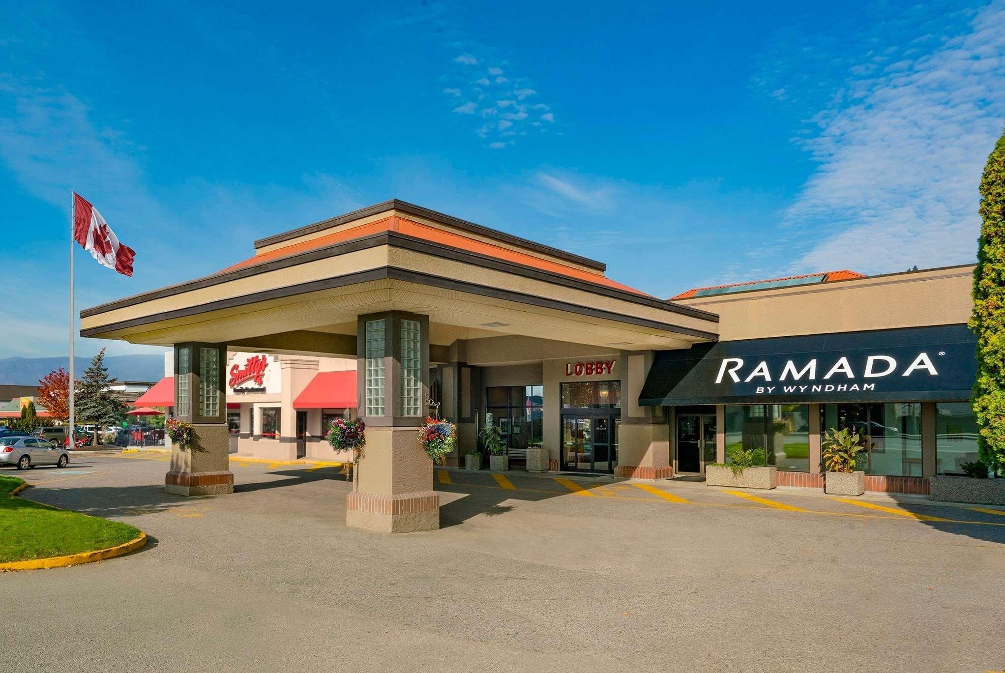 Ramada By Wyndham Kelowna Hotel & Conference Center Екстер'єр фото
